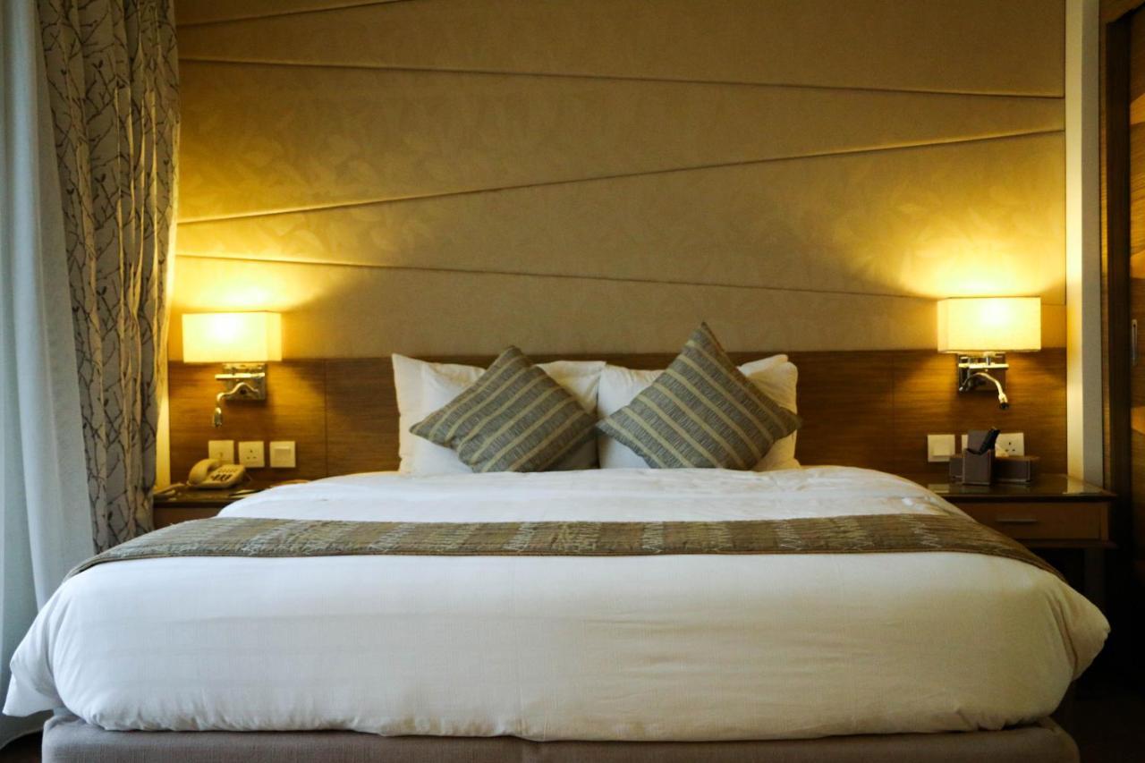 Golden Tulip Dammam Corniche Hotel Eksteriør bilde