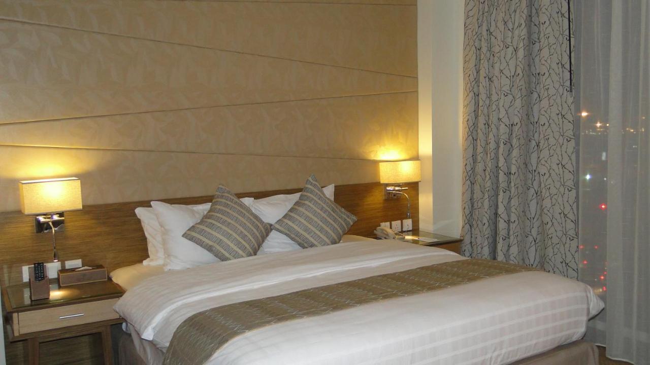 Golden Tulip Dammam Corniche Hotel Eksteriør bilde